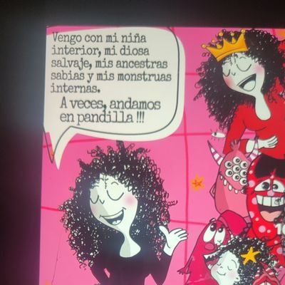 feminista abolicionista, cinéfila, música clásica, cineasta, madre, naturaleza, poesía…