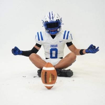 mortimer Jordan highscool 4.0 GPA track/football athlete |5’9| |SS| 100m: 11.8 200m: 23.5 C/O 2028