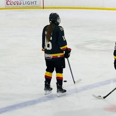 monicaashini's profile picture. 