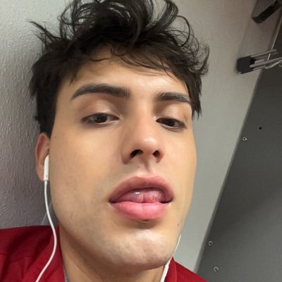 vixtxm's profile picture. im just here to stalk you | 🇲🇽 | 22 | Insta: _.vixtor._