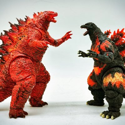 野生のゴジラ The original Godzilla, famously scary, was actually cute