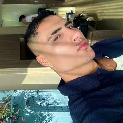 WoodsmanBarry's profile picture. don’t talk much, it causes noice👋