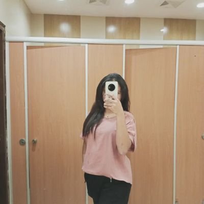 mikailalisa_'s profile picture. adik sa kpop, ana lang.