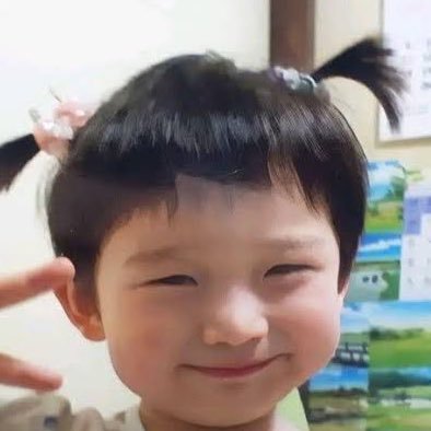 saw ZNN 🧡 MaxNat 🩷 BKPP ❤️ Lay 💜 OGTN 💛 TillyBirds 💙 BBH 🤍 EN- 🧡 | 🌕 | exo 🤍 | baragi 🌻 | 24 | pls I’m random so my feed is between sfw and nsfw |