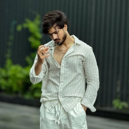 ronimondal10910's profile picture. 