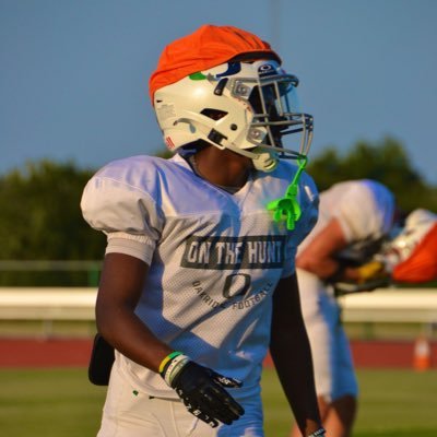 @Caleb_football1