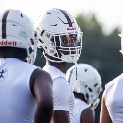 Caravel Academy ‘28 | 6’3, 170 Ibs | GPA: 3.3 | Contact: (302) 753-3441 | Coaches contact: +1 (302) 528-2068
