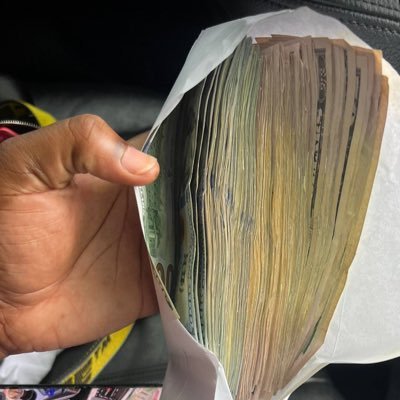 1mulajunkie's profile picture. 1mulakid on ig I'm always 1 step ahead  Rich off crypto not scam money😁