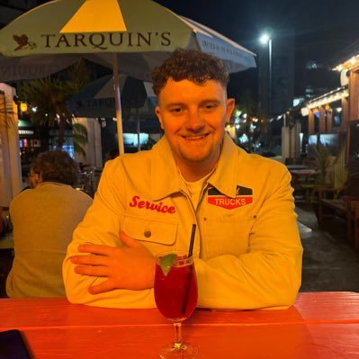 jannerssary's profile picture. “fuck mini babybels”