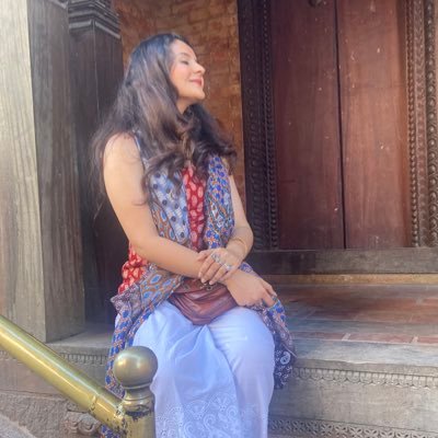 • yoginī • jyotiṣī • poetess • nectaranian
(jyotish readings available)