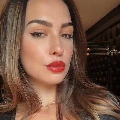 I am mistress ready to train my good sissy a baby girl 🧒💋👅💅💅💅