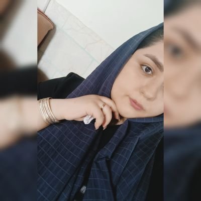 خانم مهندس کشاورزی 🌿
متعهد به دلبر چشم عسلی 🤍
کمی آشپز 🧑🏻🍳
گاهی کتاب خون📚
دارای چندین اکانت ساس شده
