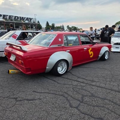 hattori_works's profile picture. 1960〜70年代のクルマをベースにした改造車と横浜DeNAベイスターズ 大好きです😊 自称カメラマン&動画クリエイター😂