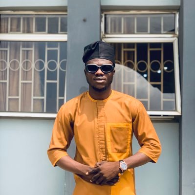 Data analyst| Manchester United| Football lover| SMM| Agronomist| OAU👨🏾🎓 ,Main account is down. Follow this back up account🤲