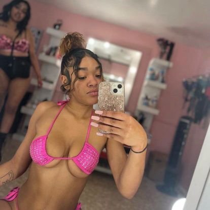 AVAILABLE FOR ALL TYPES OF SERVICES. MEET UPS💯. CONTENTS /DROPBOX🔞. FACETIME 💦 GROWN ASF 😻 ABUSE MY THROAT I CAN HANDLE IT 😝