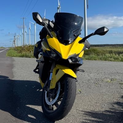 GSXS1000GT。 鈴菌履歴 RGVΓ89→GSXR750 08→GSXR750 11→SV650 ABS19→GSXS1000GT22 +gsx s125イマココ。 無言フォロー失礼します