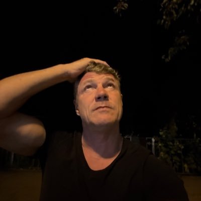 MartinDreyer's profile picture. Sie kommt… https://t.co/lLOdJV21p4