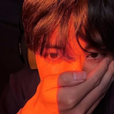 𝑵𝒂̃𝒐 𝒉𝒂́ 𝒏𝒆𝒄𝒆𝒔𝒔𝒊𝒅𝒂𝒅𝒆 𝒅𝒆 𝒗𝒊𝒗𝒆𝒓 𝒔𝒖𝒂 𝒗𝒊𝒅𝒂 𝒄𝒐𝒎 𝒃𝒂𝒔𝒆 𝒏𝒐 𝒑𝒂𝒅𝒓𝒂̃𝒐 𝒅𝒐𝒔 𝒐𝒖𝒕𝒓𝒐𝒔.-𝑲𝒊𝒎 𝑵𝒂𝒎𝒋𝒐𝒐𝒏