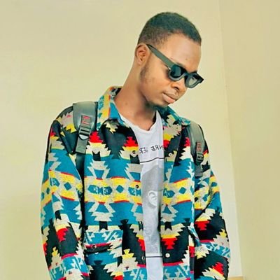 abksadik6612's profile picture. 