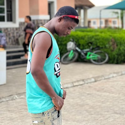 BIGGEST112212's profile picture. 