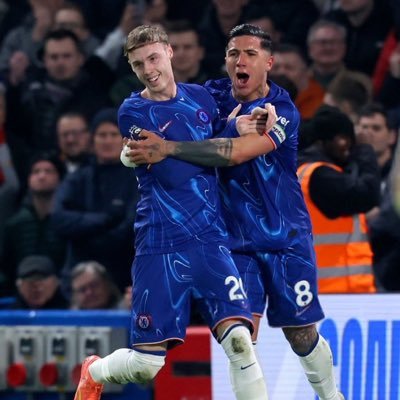 @chelsea fan & wizkid FC❤️🦅 …………..ENZO, PALMER AND MARESCA STAN⭐️💙