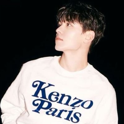 1998, Hansol Vernon Chwe from SEVENTEEN. Known for his warm and laid-back personality which shines both on and off stage.