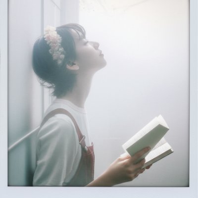 フリマや蚤の市に行くのが好き。| 掘り出し物を見つけた時の高揚感がたまらない。| 古いものが好きです。