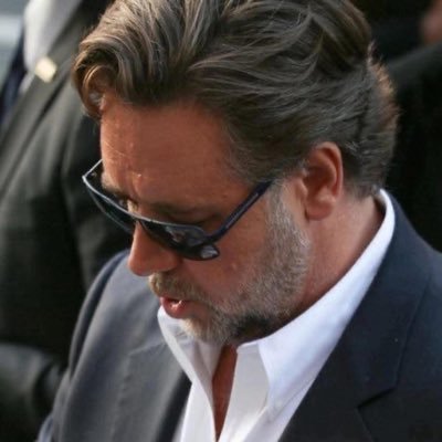 Management Account For Russell Crowe.