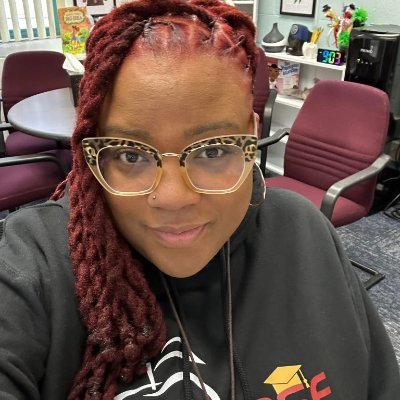 apnrdavis's profile picture. Assistant Principal FSES 🦈
Bowie State University Alum 👩🏽‍🎓
Relator | Futuristic | Developer | Maximizer | Strategic