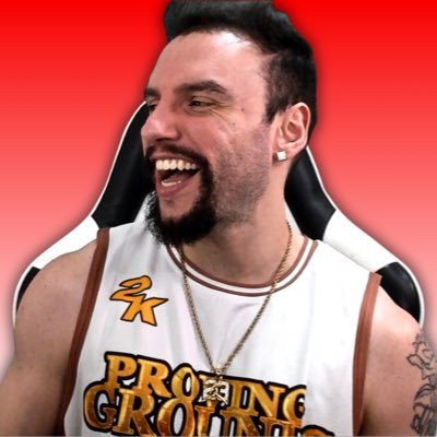 👾Criador de Conteúdo / 🇧🇷1º Brasileiro Verificado pela @NBA2K / 🏀 Jogador de Basquete.