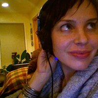 Annie (@fly5) 's Twitter Profile