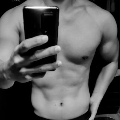 orly9904's profile picture. come what may. 🙏🏻