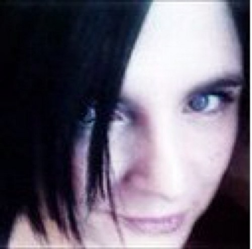 Vaesar's profile picture. Movies, music and mac lover... I adore HK and cats! And HFLC enthusiast...