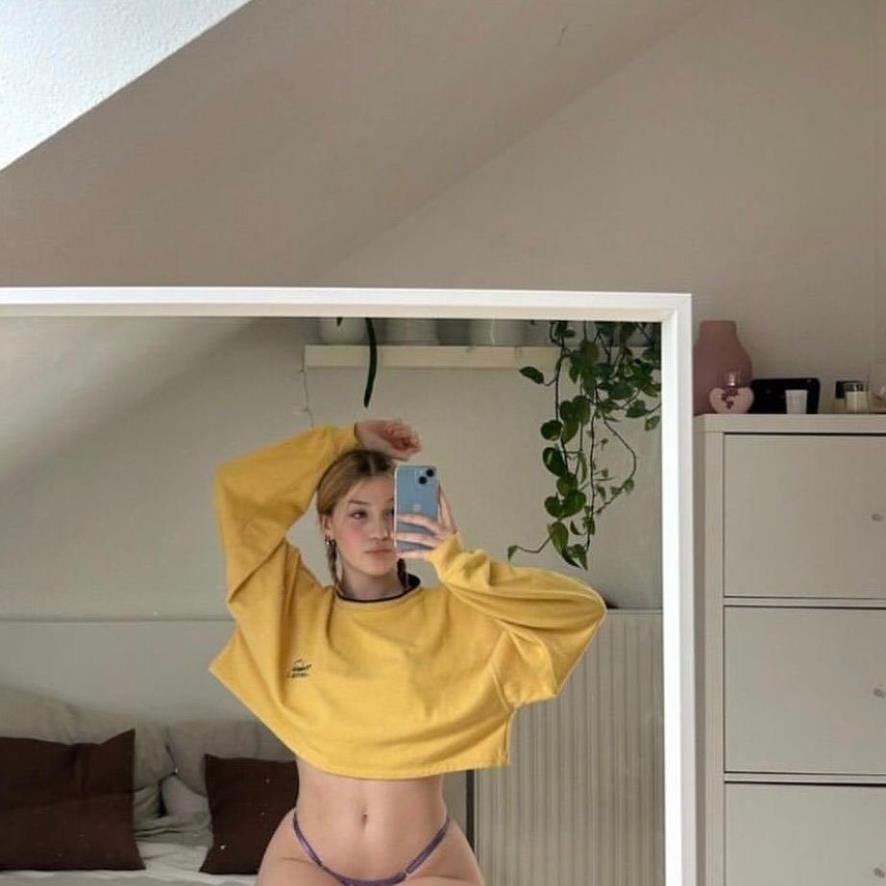 Bianca_Kennedy2's profile picture. 18 ↓ bf applications below ↓  VHS 2025