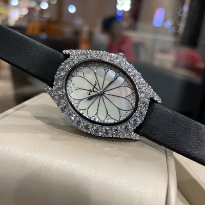 💞💞🔞🔞1:1 Patek, Audemars replicas! Chanel, Gucci bags, shoes, jewels. Low cost. DM us!🧰🧰🔞🔞