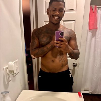Missing being Kamerons Daddy ♋️ 🙏🏽🕊️🪽 https://t.co/Y6rNcJOUOO
