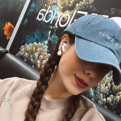 Honduran 🇭🇳 swiftie 🫶🏻 | TN X15 | JM 🐧💙
