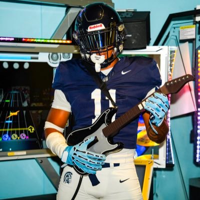 Mcdowell High School | C/O 2026 | 4.1 GPA| 6’2 235 LBS/ 78 inch wingspan/ DE/OLB/ NCAA ID:2308976826 | 1 D1 OFFER |