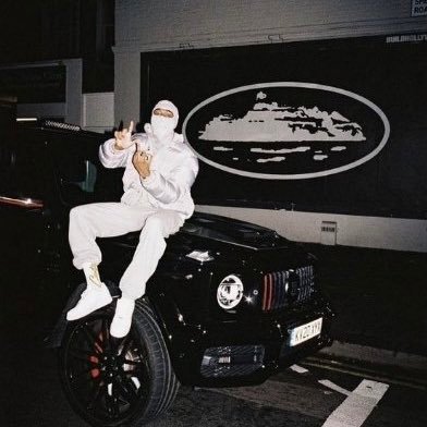 telessgu's profile picture. 