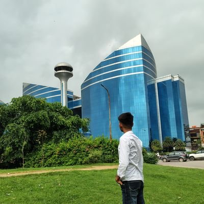 ✨___ खुद को पसंद करेंगे तो निरंतर आगे बढ़ेंगे ___💫