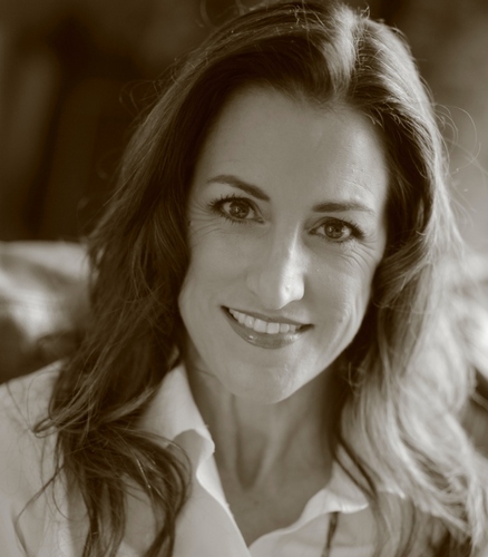 JulieAugensen's profile picture. Wife & mom of one, aspiring children's book #author, lover of pink & dark chocolate, 12x12 and SCBWI member