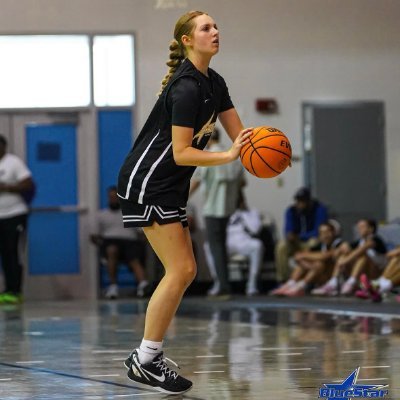 EYES UP | GPA: 4.0/4.0 | c/o2030 | 5’10 G/F | @M14hoopsindy | @bclaymarketing