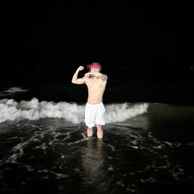 z_zlltt's profile picture. 外翻Lan🌹🌹🌹🖊 喜多🈚️🈚️🈚️