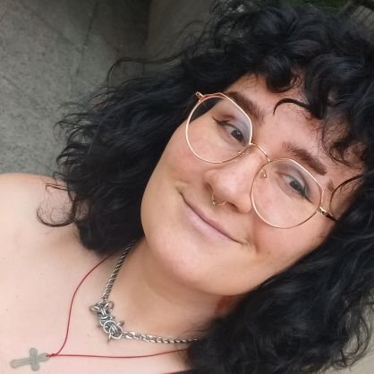 L0velyFern's profile picture. literally just a dog :3