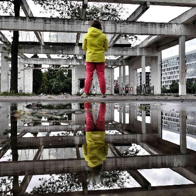 EFL teacher on sabbatical. Love photography, movies, TV series, #Sense8 #TheOA, London theatre & singing. Home of #APuddleADay. she/her