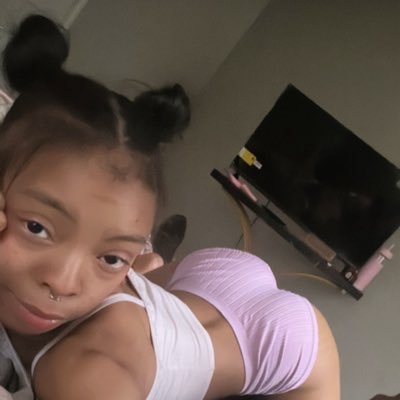 21/ Freaky bad Bitch Strictly Legit Hmu for Naughty Fun 💦📍