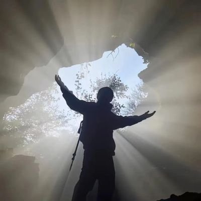 Asadkha00298570's profile picture. 喜欢看美女堕落，或者参与堕落