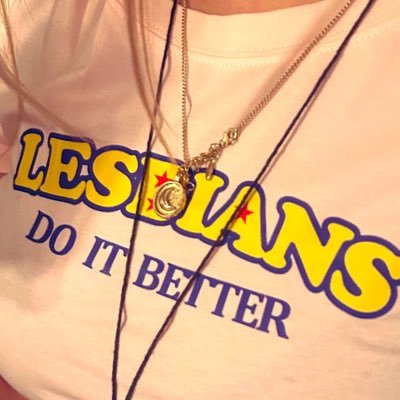 meganegativegay's profile picture. 