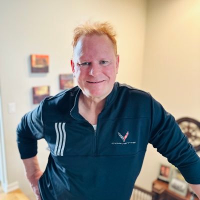 Jens32124Thomas's profile picture. 