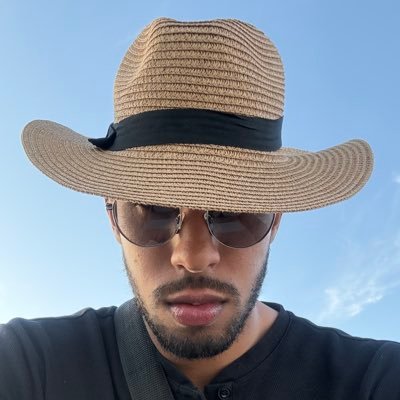 yousefbaamel's profile picture. Building apps @9x2builds 🧩